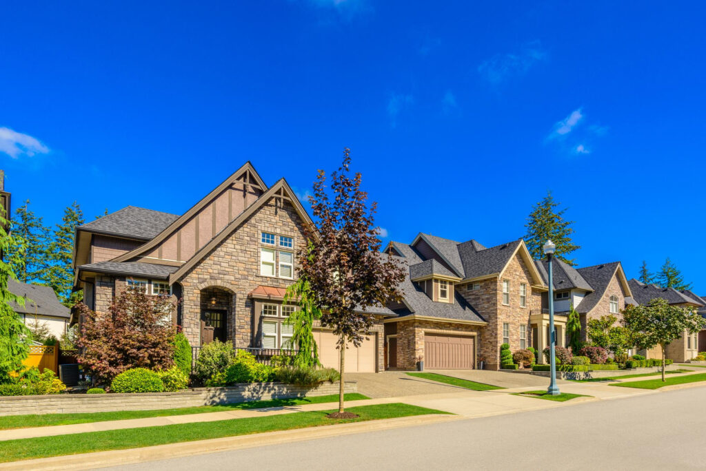 Residential House in a neighborhood