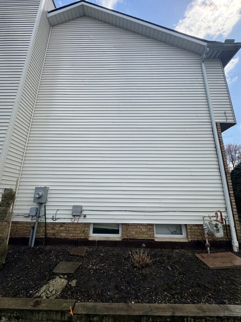 House Washing & Siding Soft Washing in Mentor-On-The-Lake, OH by Wiley's Pressure Washing Service