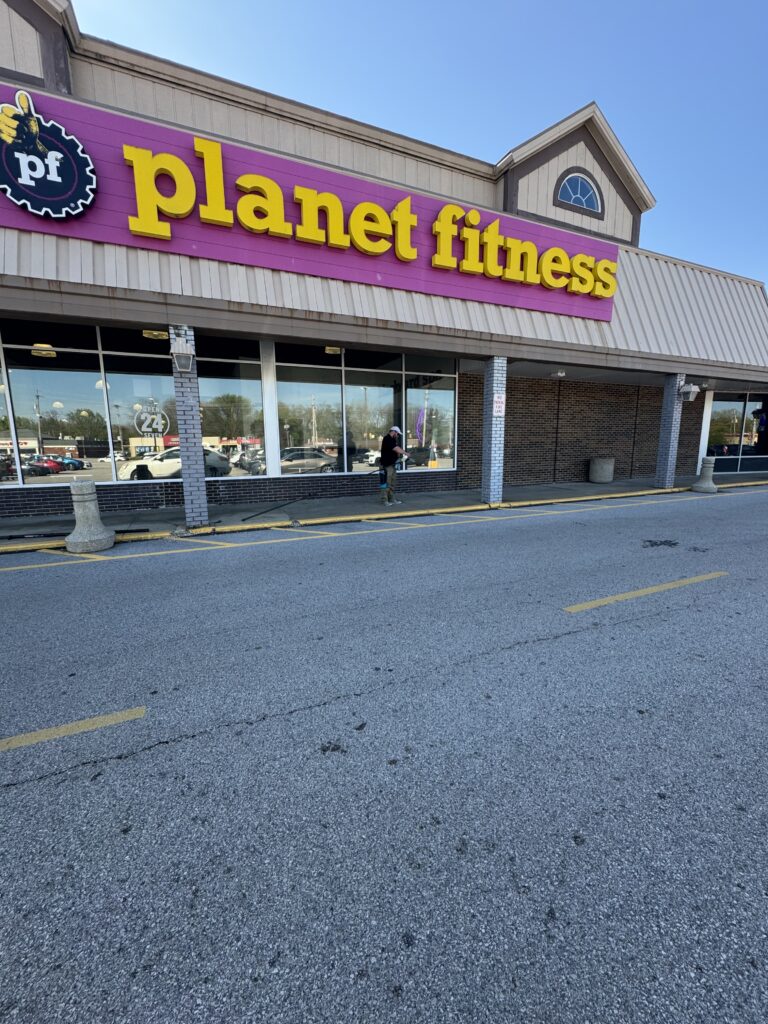 Commercial Window Washing at Planet Fitness - by Wiley's pressure washing in Painesville OH