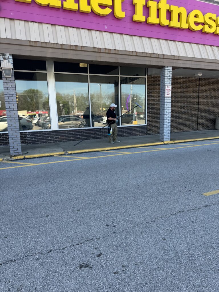 Commercial Window Washing at Planet Fitness - by Wiley's pressure washing in Painesville OH