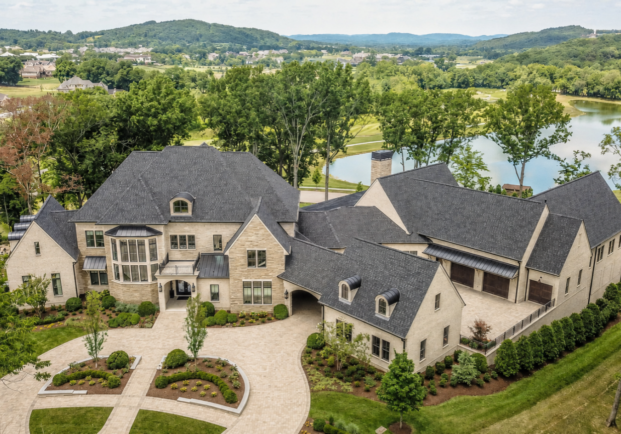 Luxury home estate roof cleaning service in signal mountain tn by qualitypro power washing